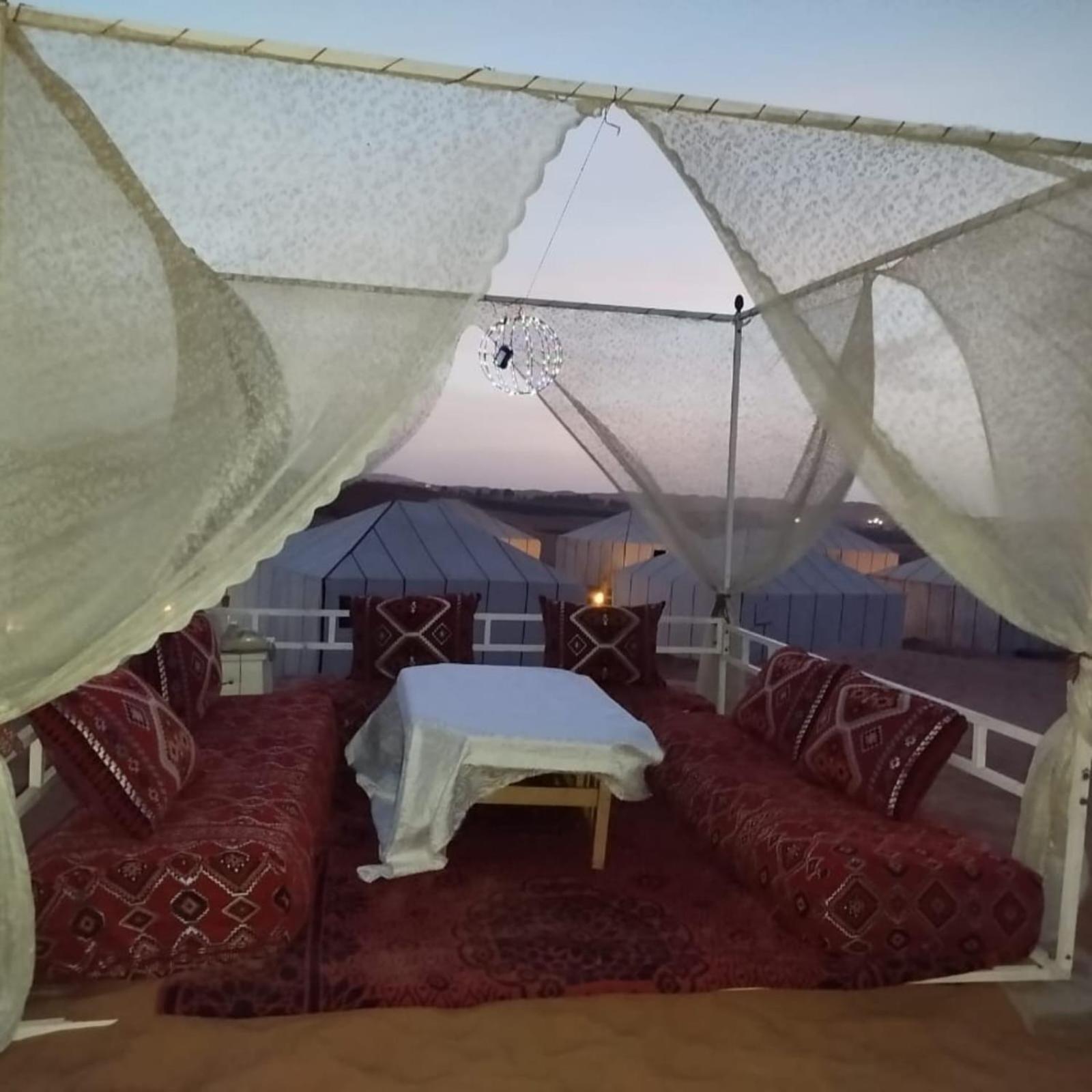 Desert Romantic Camp Merzouga Zewnętrze zdjęcie