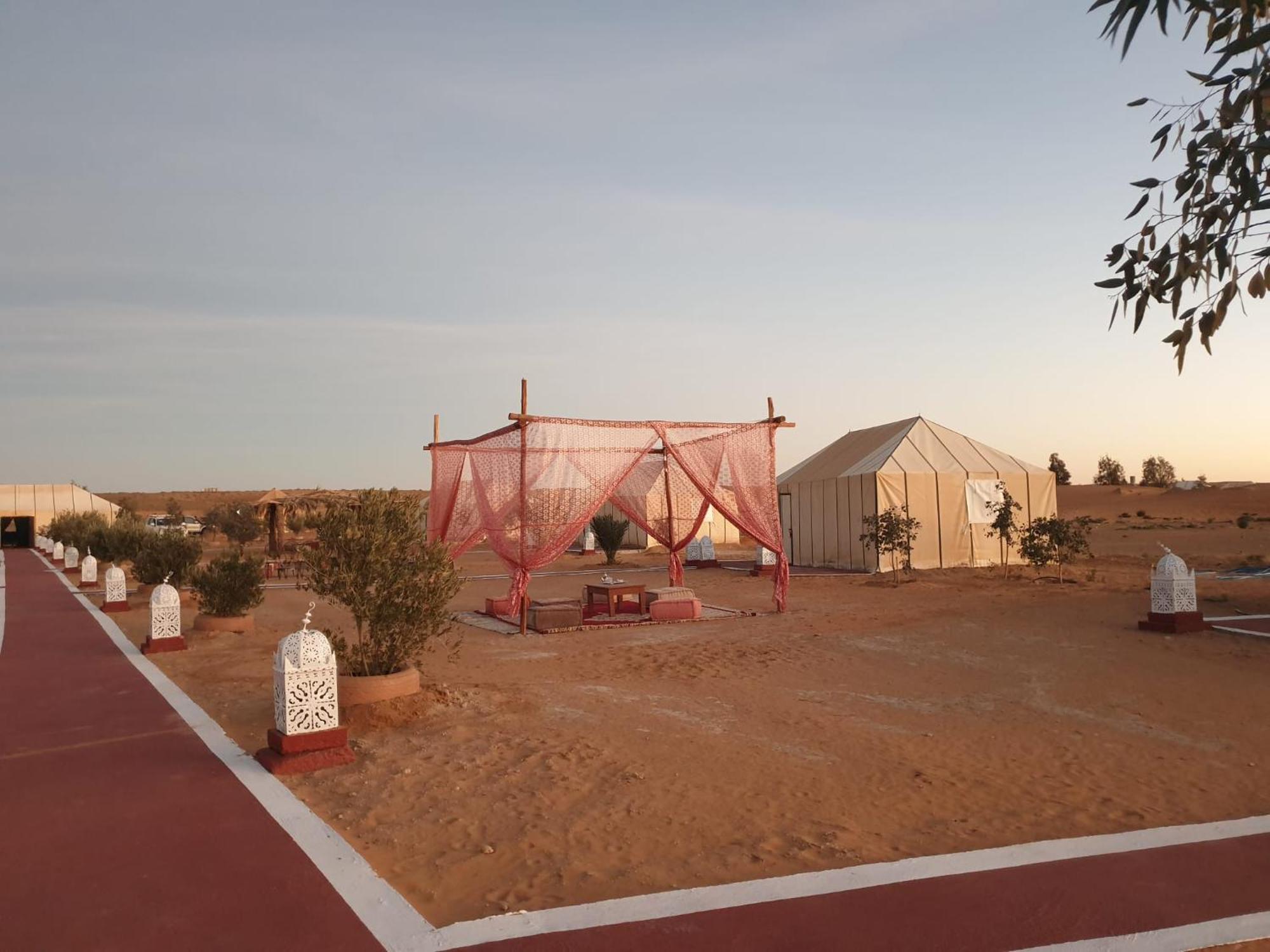 Desert Romantic Camp Merzouga Zewnętrze zdjęcie